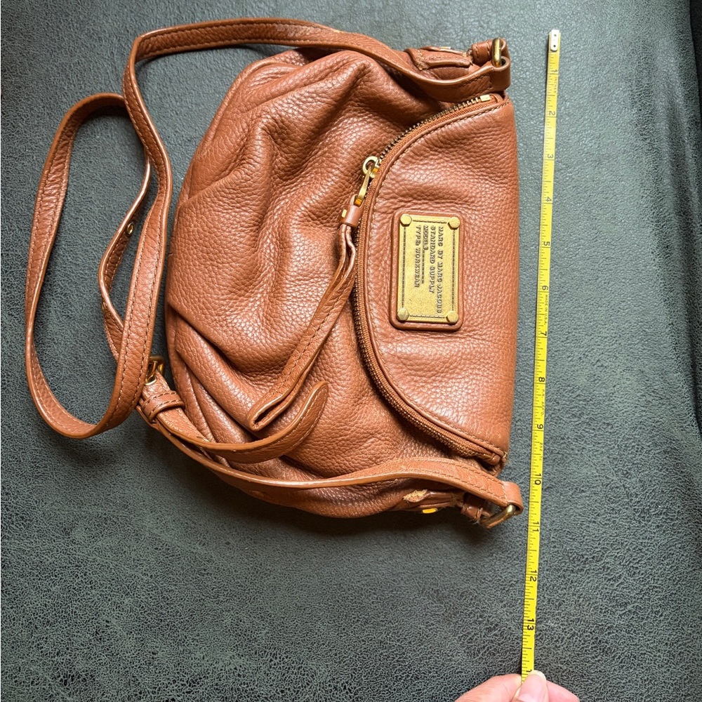 Marc by Marc Jacobs Tan Brown Pebbled Leather Crossbody - Picture 4 of 7